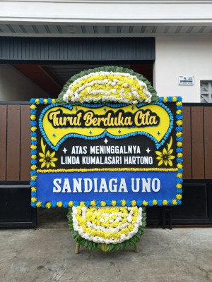 Papan Bunga Duka di Husein Sastranegara